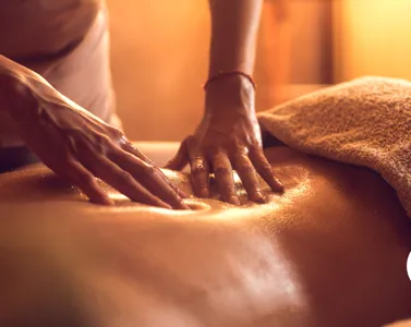Massaggio Svedese: Benefici, Tecniche e Come Funziona per il Benessere Totale